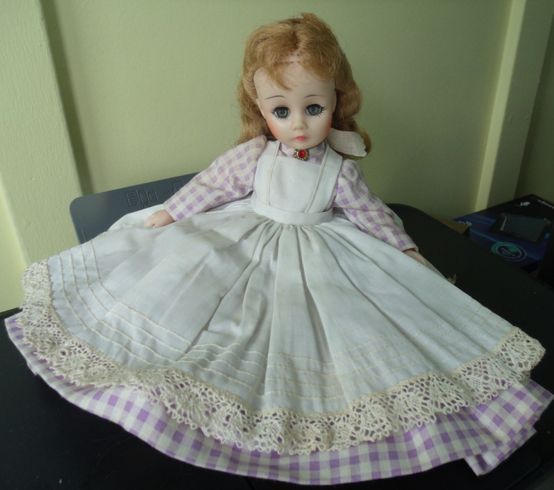 Vintage Madame Alexander Little Women Meg Doll  11"