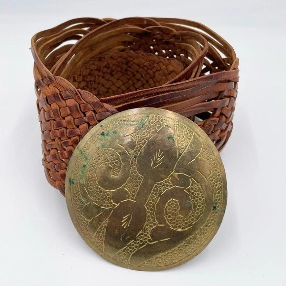 Vintage Braided Leather Hammered Medallion Belt Morocco Boho Bohemian Gypsy Y2K Vintage Moroccan Braided Leather Belt Large Metal Buckle  main image 4