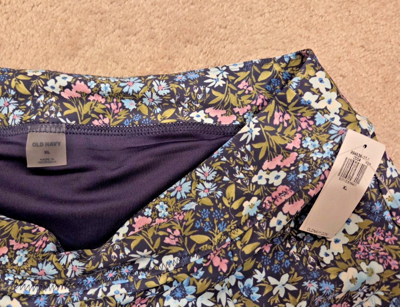 Women’s Old Navy XL Halter Tankini Swim Set with Floral Skirt NWT