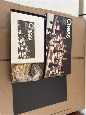 Vtg 1983 Pressman Chess Game Plastic Brown and White Pieces Complete In Box