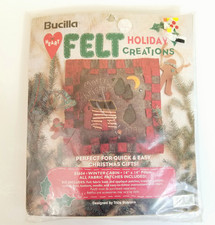 Bucilla Christmas Felt Pillow Kit 83604 WINTER CABIN 14"x14" SEALED