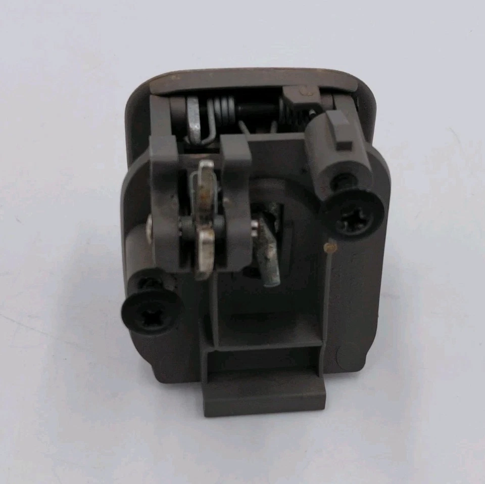 Chevy Lumina 1995-2001 Monte Carlo Guantera Pestillo Mango Gris Foto 4 de 4