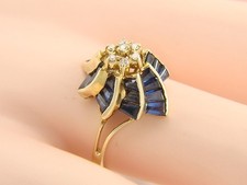 14K Yellow Gold Natural Blue Sapphire and Diamond Ring Size 6