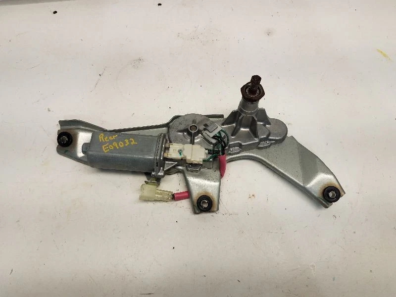 Motor limpiaparabrisas trasero Honda Pilot 2003-08  Foto 2 de 4