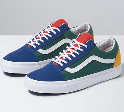 vans azul y rojo
