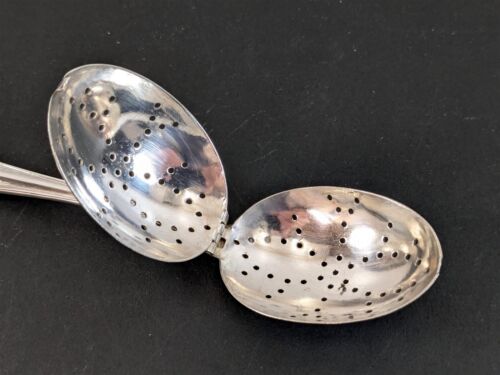Williams NYDIA Overcup Tea Ball Spoon Strainer 5-7/8" Silverplate Flatware 1919 - Picture 5 of 6