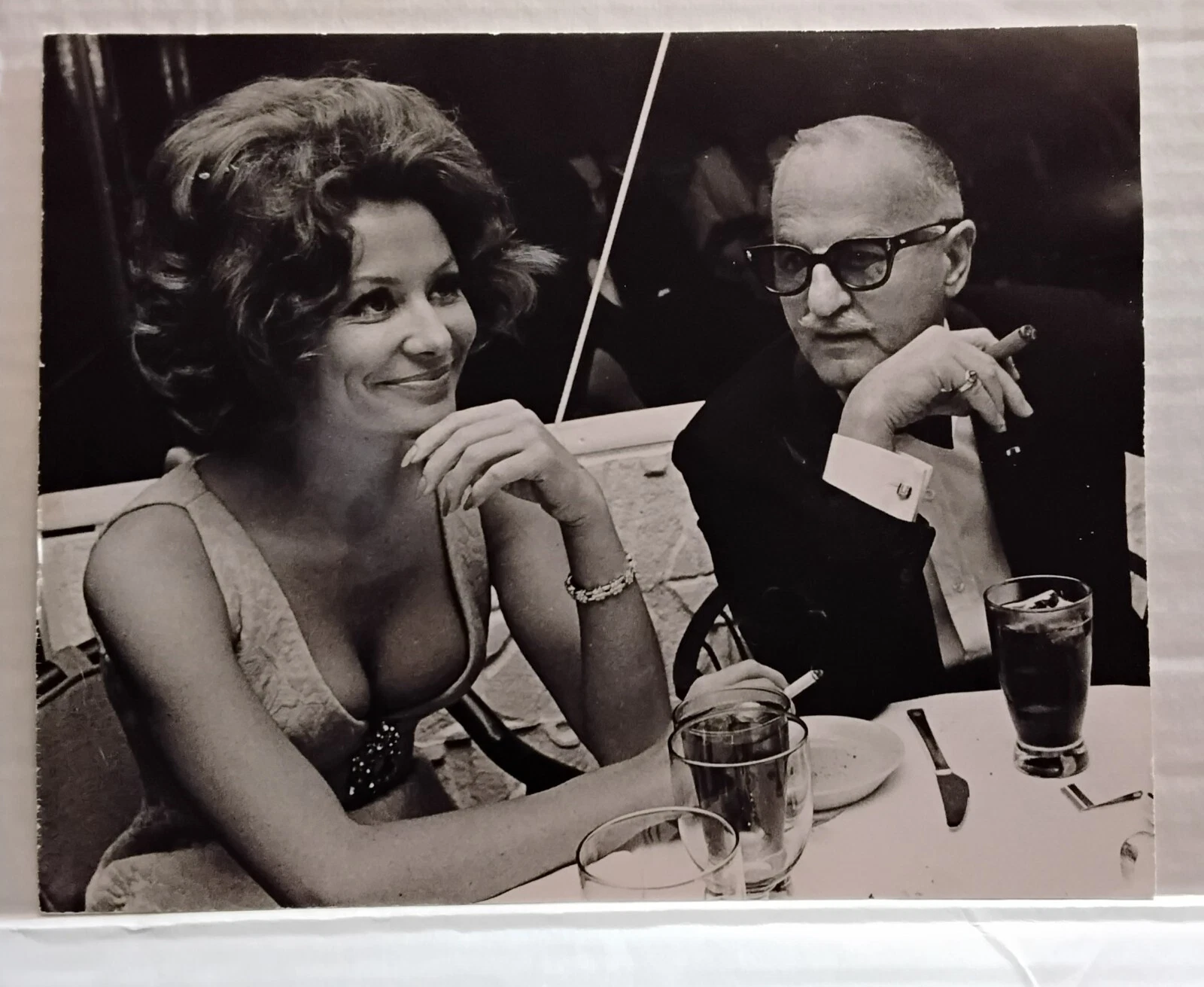 Abito Darryl F. Zanuck Irina Demich 1964 Candid 7 5x9 5 DBW foto Dior