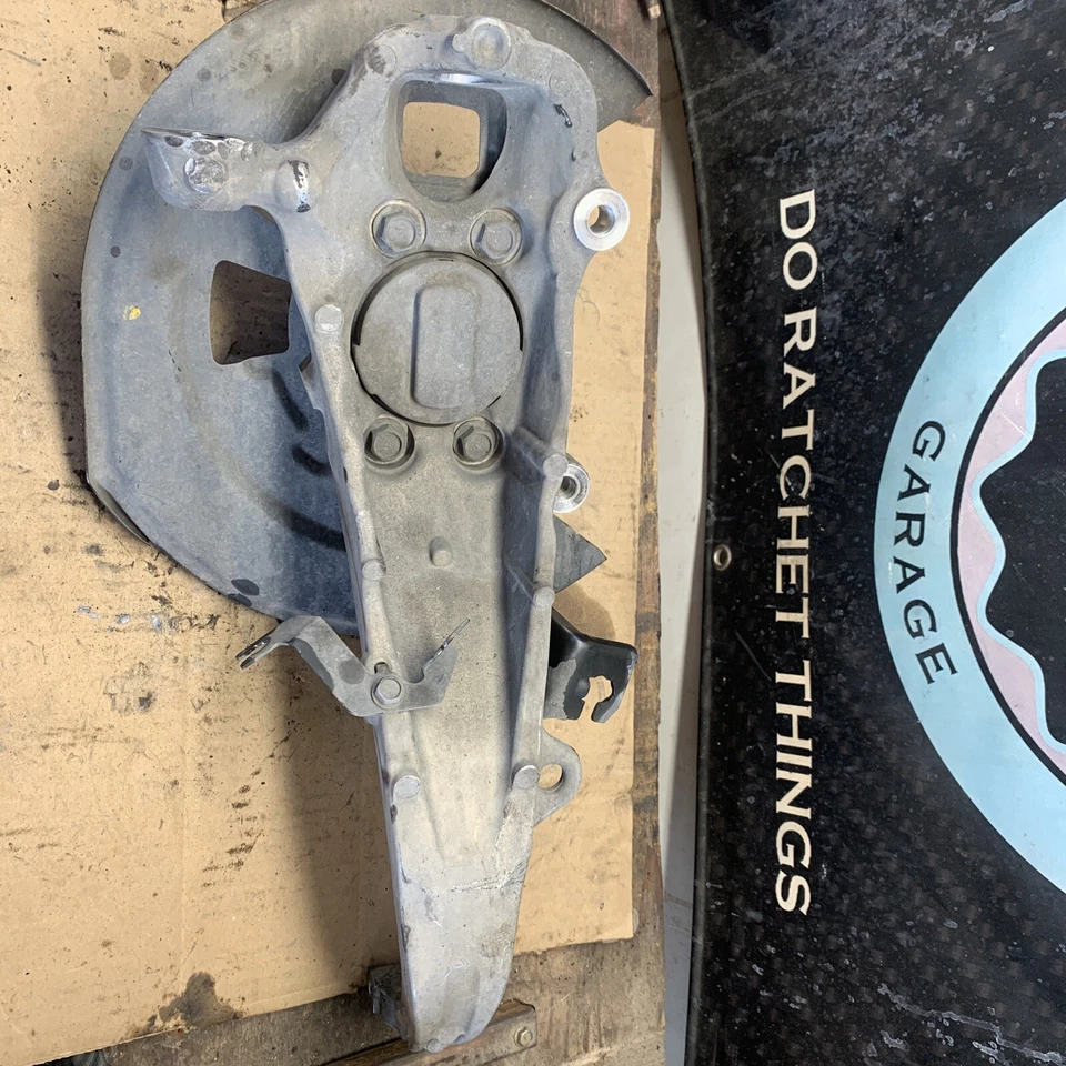 12-22 Infiniti Q50 Husillo Delantero Derecho Nudillo con Buje de Cojinete 40014-4GA0A Foto 4 de 4