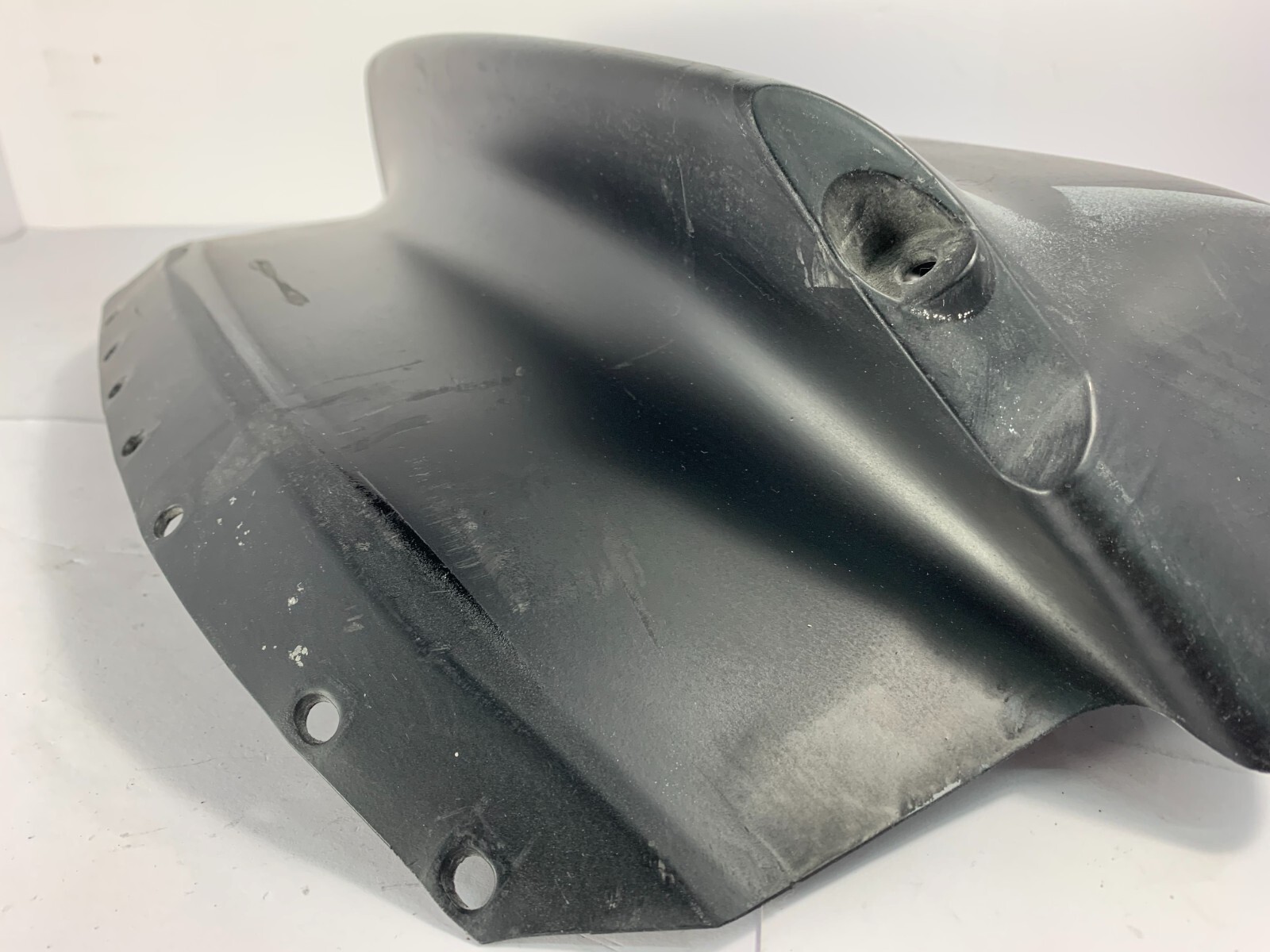 Ferrari 488 Spider OEM Bumper Center Zone Closure 86709000