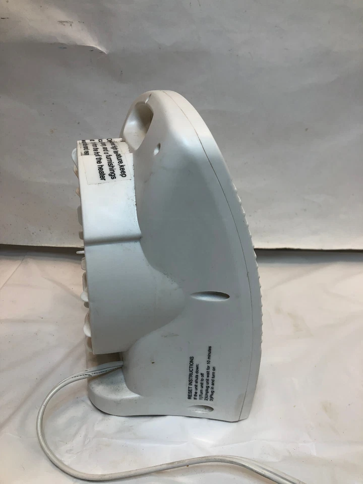 Aquecedor elétrico portátil - Comfort Zone CZ35 1500W branco - Imagem 3 de 4