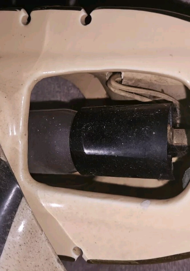 Picture 7 of 24