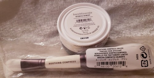 bareMinerals REDNESS REMEDY polvere 5 g 0,17 OZ nuovo sigillato pennello impacco lenitivo - Foto 5 di 5