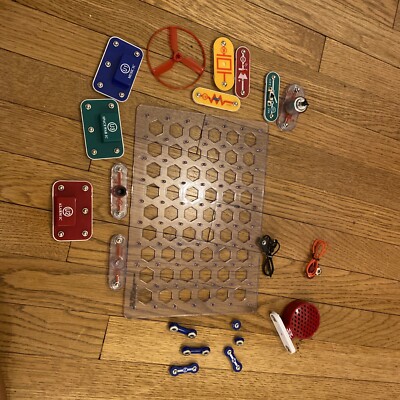 snap circuits jr 21 Pieces From Model SC-100 Not Complete Set