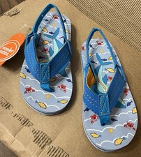 Kid s Size 11-12 Shark Beach Flip Flops Sandals