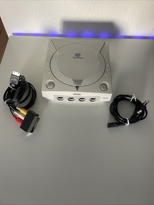 SEGA Dreamcast Konsole -liest keine CDs- für Bastler / Umbau