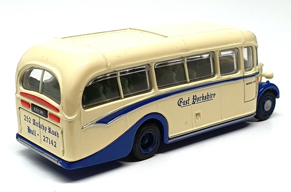 EFE 1/76 Scale 20109 - Bedford OB Coach East Yorkshire - Cream/Blue - Image 2 of 4