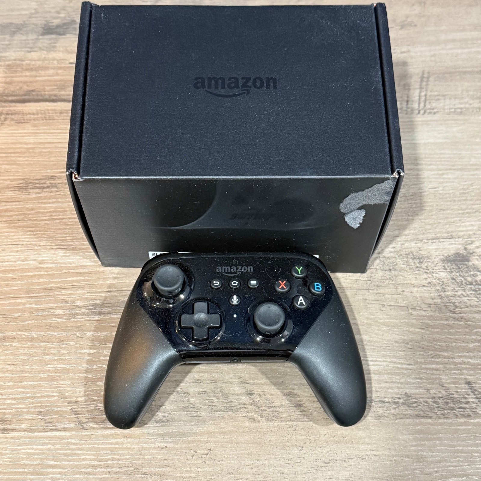 Amazon Fire TV 4k HD Media Streamer 2nd Gen DV83YW with Wireless Game Controller