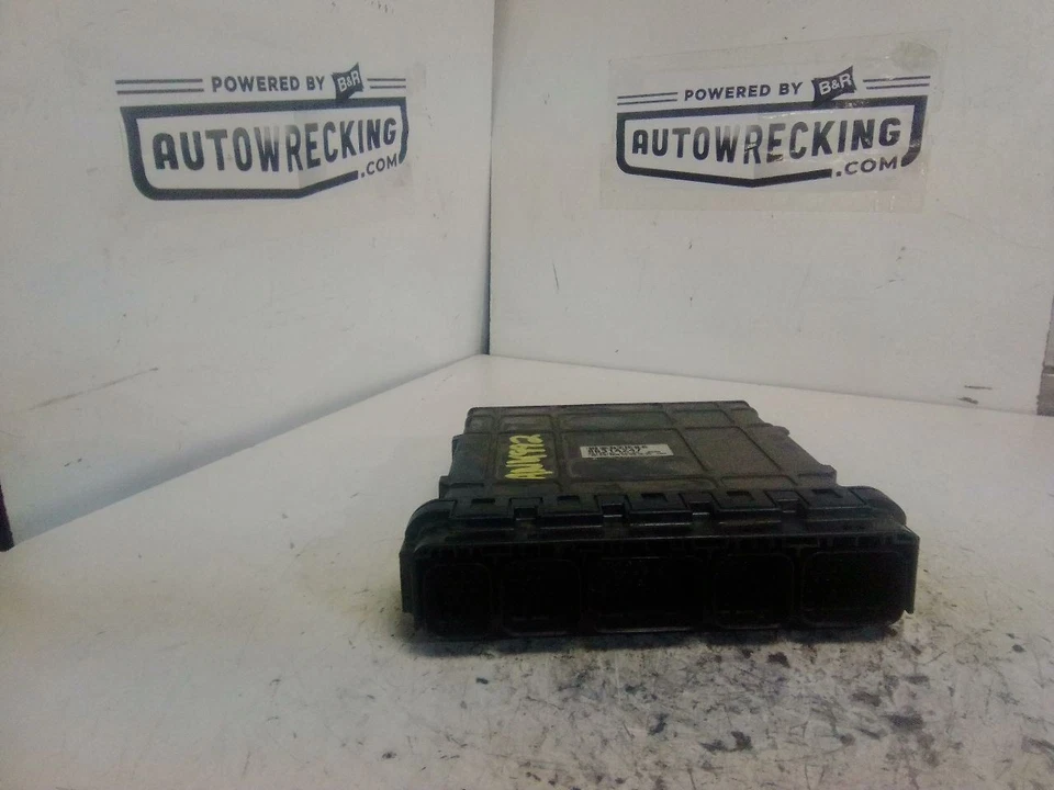 Engine ECM Electronic Control Module 4WD Thru 11/05 Fits 06 ENDEAVOR 26640646 Foto 2 de 4