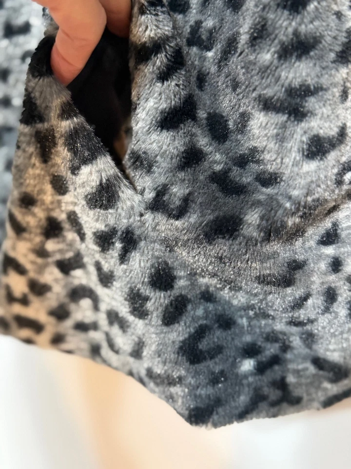 Chaleco Betsey Johnson Mob Wife Coquette Glam imitación piel para mujer talla XL ropa de calle Foto 4 de 4