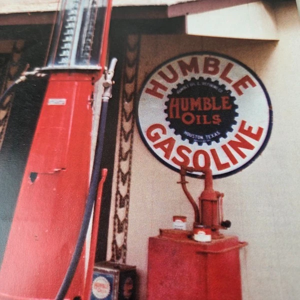 Gasoline Magazine for Porcelain Sign Collecting - Gas Porcelain Advertising Sign - Image 4 of 4