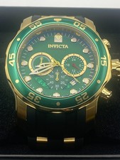 Eye Catching Invicta Men's Pro Diver SCUBA Chrono 48mm Green Dial Gold SS Bezel