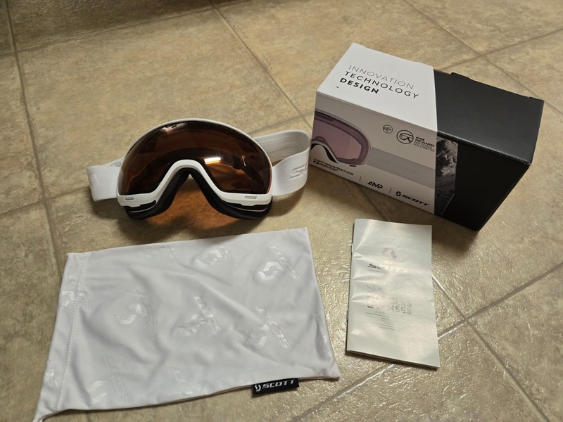 Scott Unlimited II OTG 2 Over The Glasses Ski Goggles for Women ***WORN ONCE***