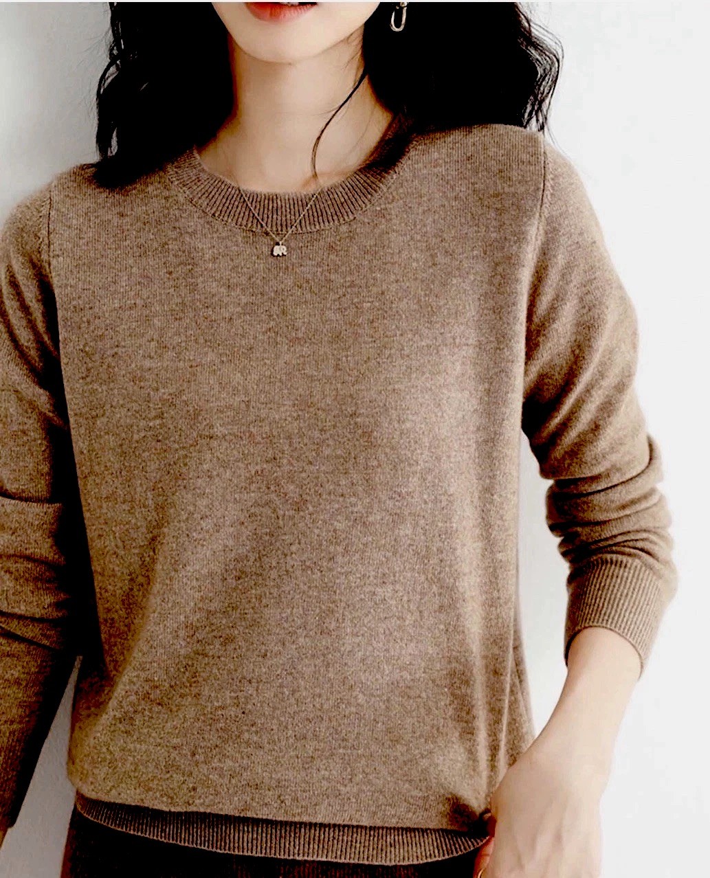 Enhed Woman’s Sweater, Classic Fit, Long Sleeve, Soft And Light Knit, XS, Khaki