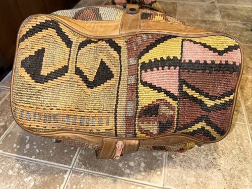 RARA Mochila Eslingback Kilim Artesanal Hecha a Mano por Durusel Estambul Turquía Usada en Excelente Condición - Imagen 3 de 12