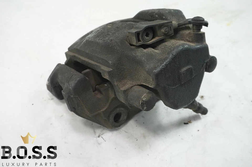 96 97 MERCEDES BENZ E300D LADO DERECHO PASAJERO RUEDA DELANTERA PINZA FRENO OEM Foto 2 de 4