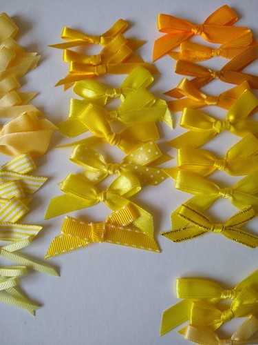 Bow Bundle Yellows 50 Assorted Shades Of Yellow Bows Various Widths & Types - Picture 5 of 8