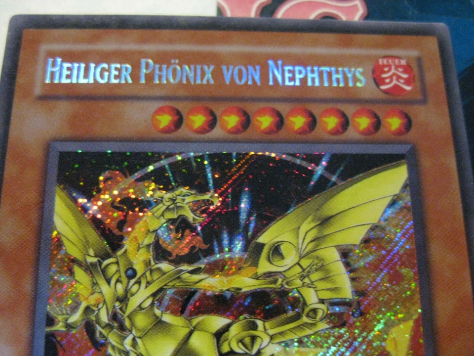 Heiliger Phönix Von Nephthys Near Mint EEN-DESE3 Limited Secret Rare  Yu-Gi-OH - Bild 2 von 4