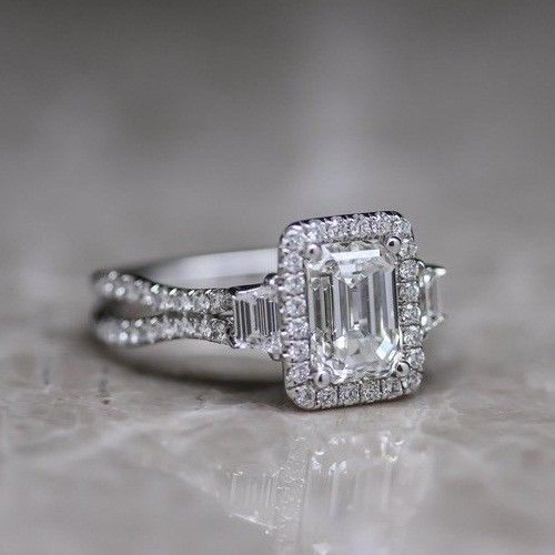 Emerald Cut 2.75Ct Diamond Solid 14K White Gold Engagement Ring Simulated Size 8 - Picture 1 of 3