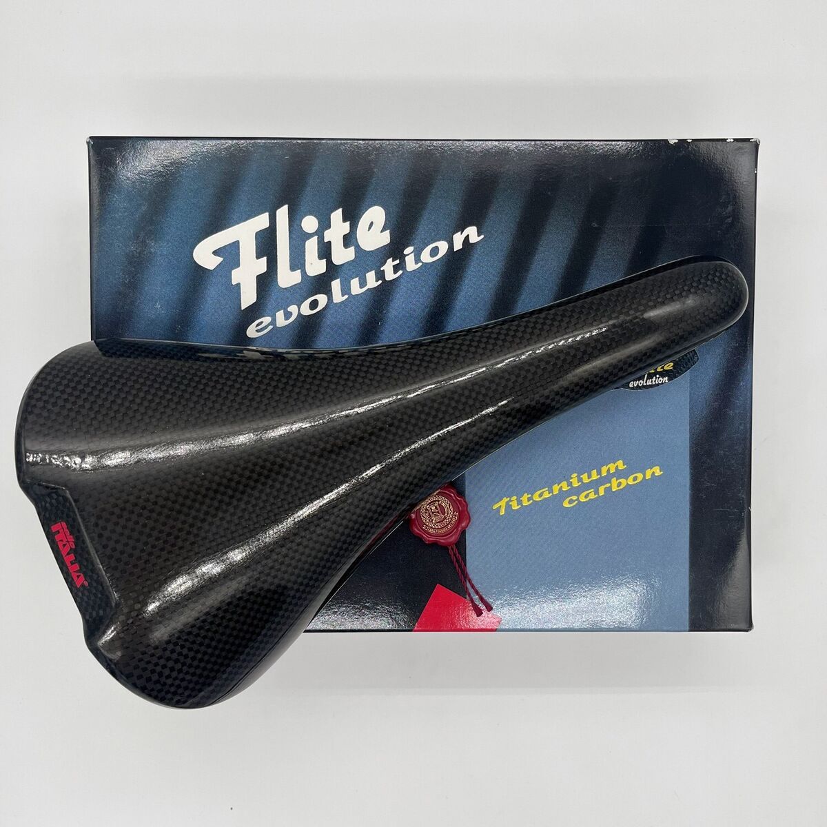 NOS Selle Italia FLITE EVOLUTION Vintage Carbon Fiber NOS Selle Italia FLITE EVOLUTION Vintage Carbon Fiber
