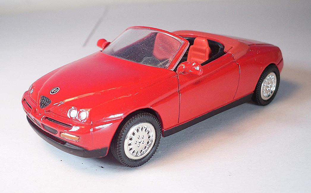New-ray ミニカー Alfa Romeo ALFA SPIDER 他 New Ray 1/43 Alfa Romeo Spider Cabriolet rot #1754 | eBay