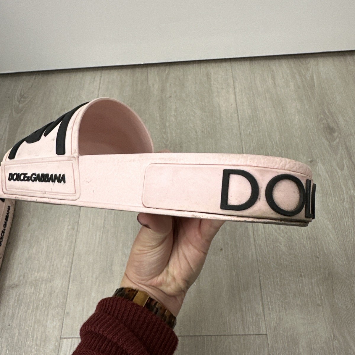 DOLCE & GABBANA Rubber beachwear slides with DG logo Pink 39