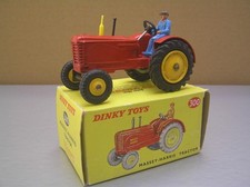 Dinky Toys 300 Massey Harris Tractor Scarce Matte Base Version Mint In Box
