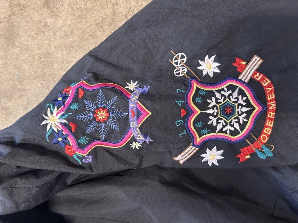 Obermeyer Vintage Women’s Snow Suit Great Condition - Black With Decals- Size 10 - Image 3 of 4