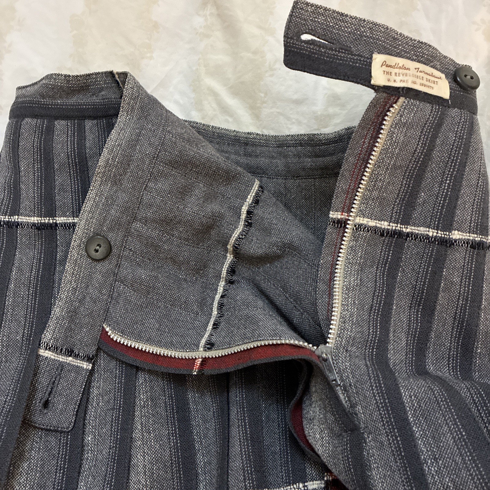 Pendleton Turnabout Reversible Pleated Full Circl… - image 15