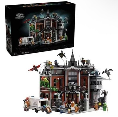LEGO Batman Arkham Asylum (76300) DC Comics Superheroes NEW SEALED  