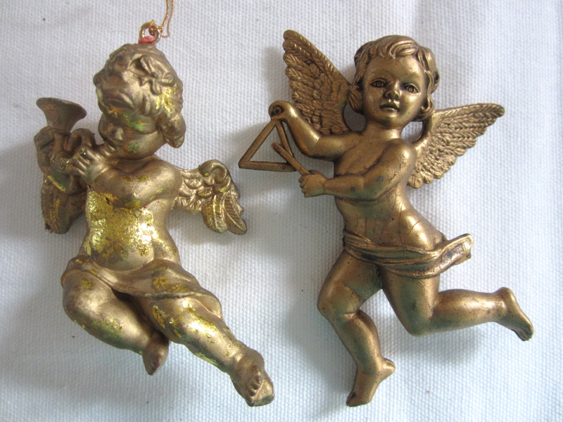 Vintage Lot of 2 CHERUB ANGEL Musicians GOLD Christmas 3.5" Plastic Ornaments