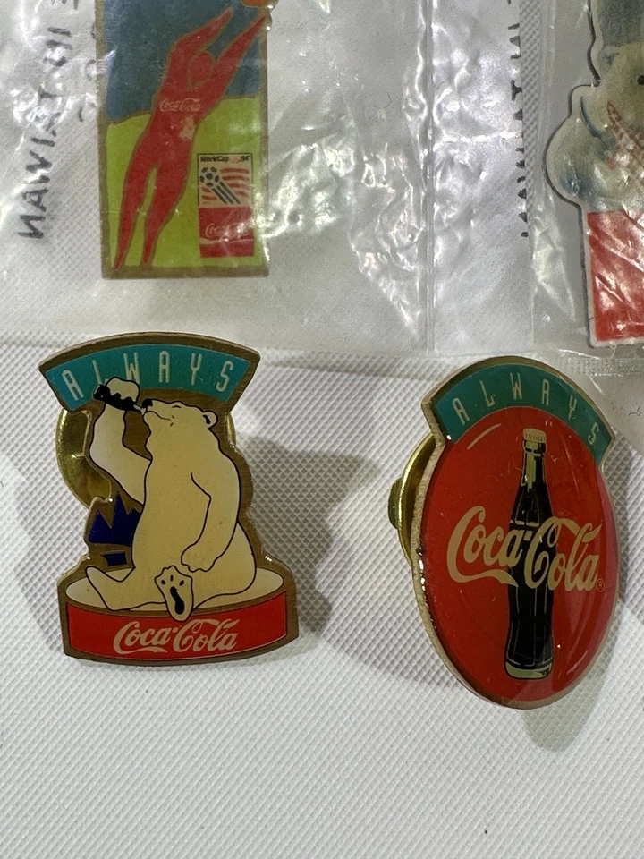 7 Retro Coca Cola Pins Button Anstecker Retro Pin Sammeln 90er Jahre HL6 - Bild 4 von 4