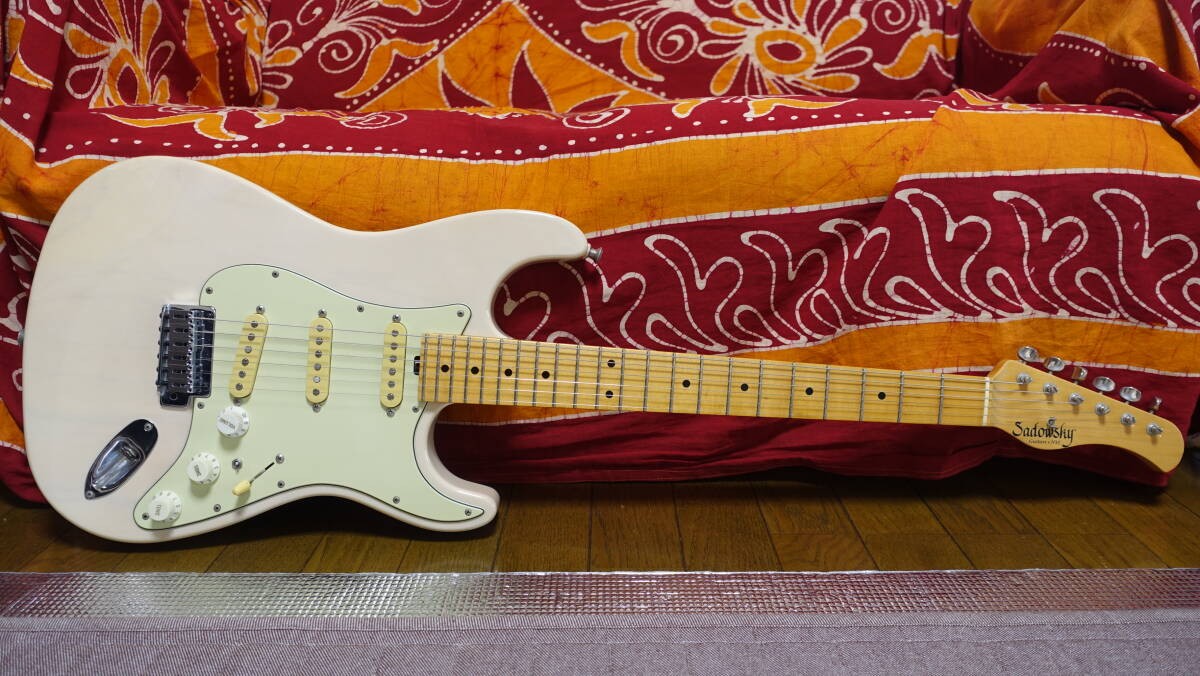 Sadowsky Nyc Vintages Usa High End Stratocaster Strat Safe