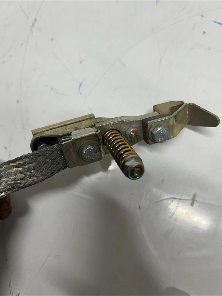 brazo de contacto de puesta a tierra con resorte M-892 Foto 4 de 4