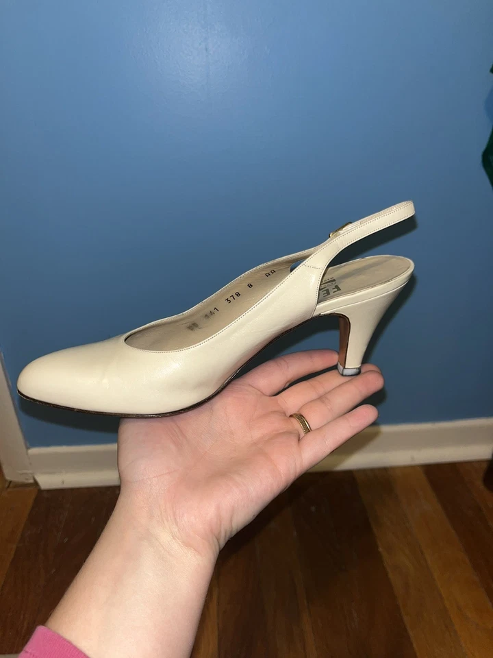 Винтажные женские туфли-лодочки Ferragamo цвет слоновой кости кожа размер 8 AA - Изображение 3 из 4