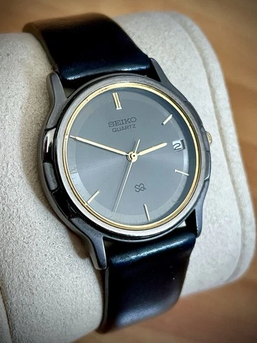 Seiko SQ 642075 Men’s Watch - Vintage- Date - Grey Tone - 33mm - New Battery!