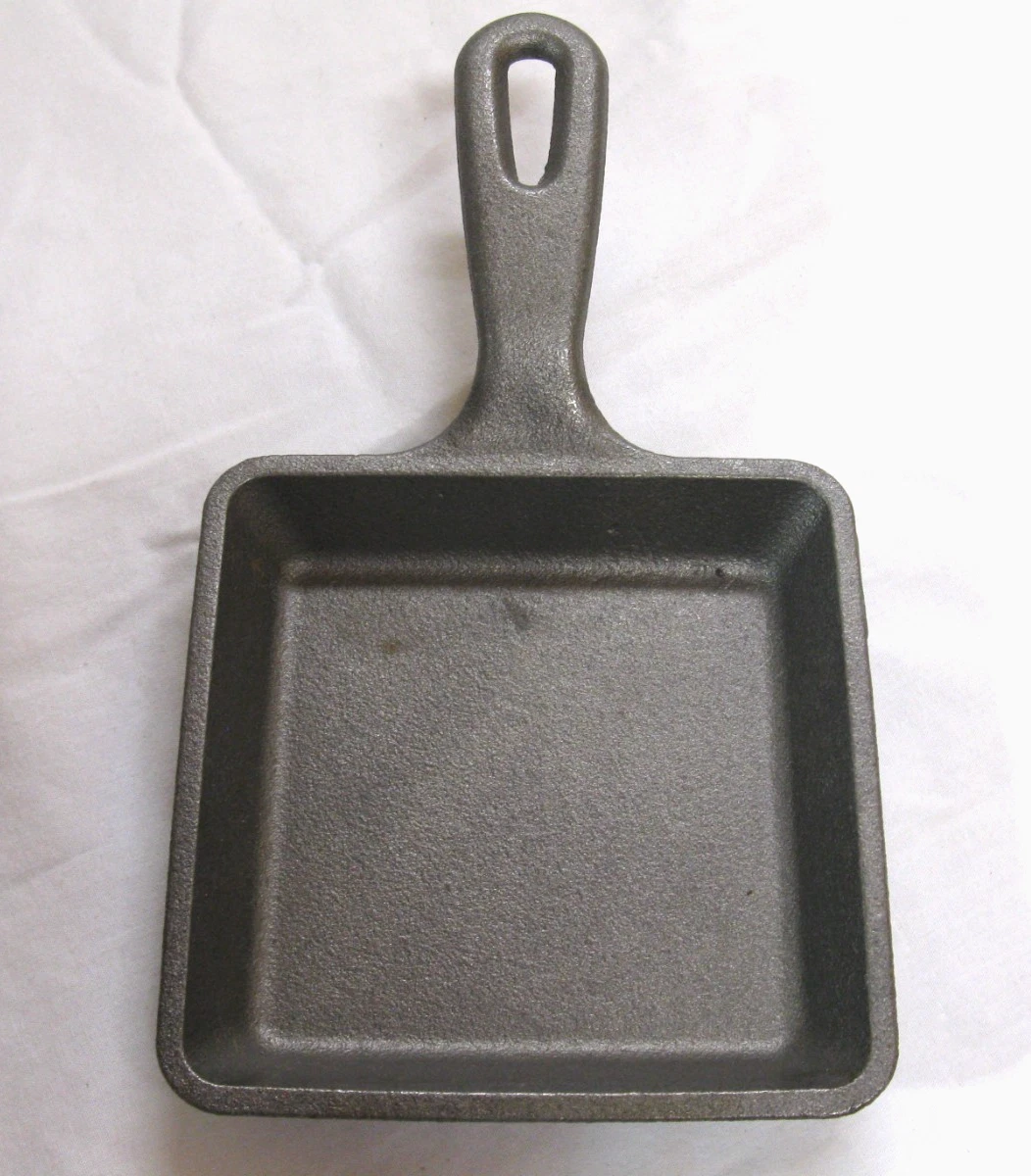 Vintage LODGE 4WS Cast Iron Frying Pan Square Skillet RARE Size!
Opens in a new window or tab