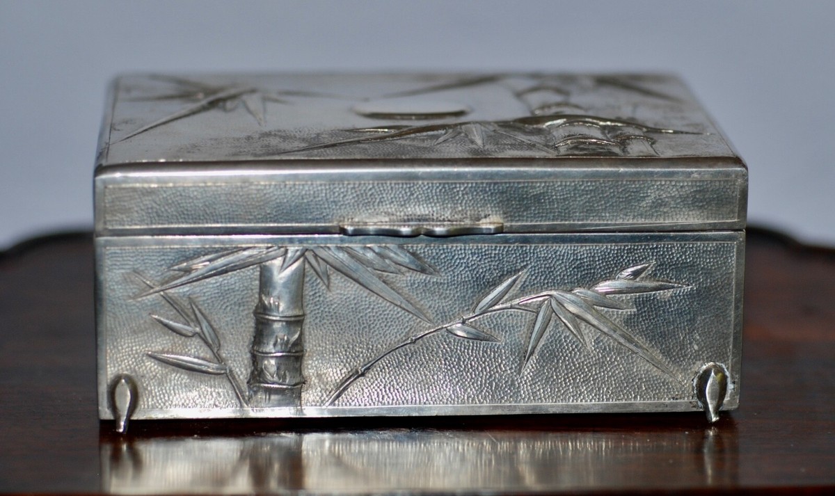 Antique Chinese 900 Silver Repousse Bamboo Box by Zee Sung c