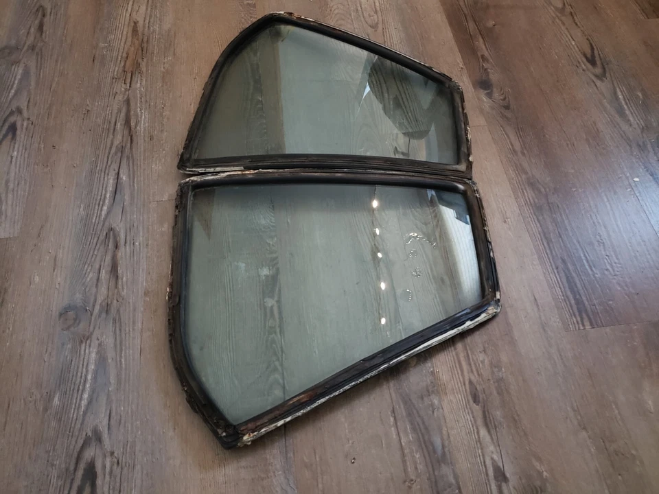 Chevrolet Impala 1977 1978 1979 2 puertas traseras Lt & Rt cuarto de cristal ventanas OEM GM Foto 3 de 4