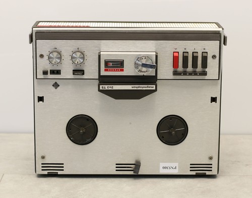 Vintage Tonbandgerät von Telefunken, Modell Magnetophon 203 TS - 1966-1970