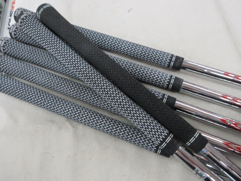 Titleist T300 Iron Set 7pcs 5-Pw,48 Flex S Stiff N.S.Pro Titleist T300 Iron Set 7pcs 5-Pw,48 Flex S Stiff N.S.Pro